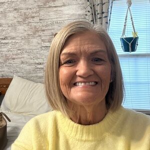 Meet your Posher, Sharon